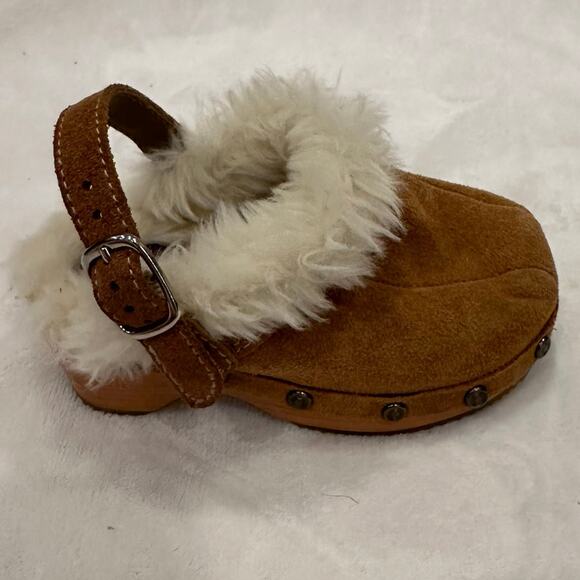 Faded Glory Kids Suede Clog Shoes sz 7 Toddler Slip On Clogs Fur Lined Clogs - Picture 2 of 6